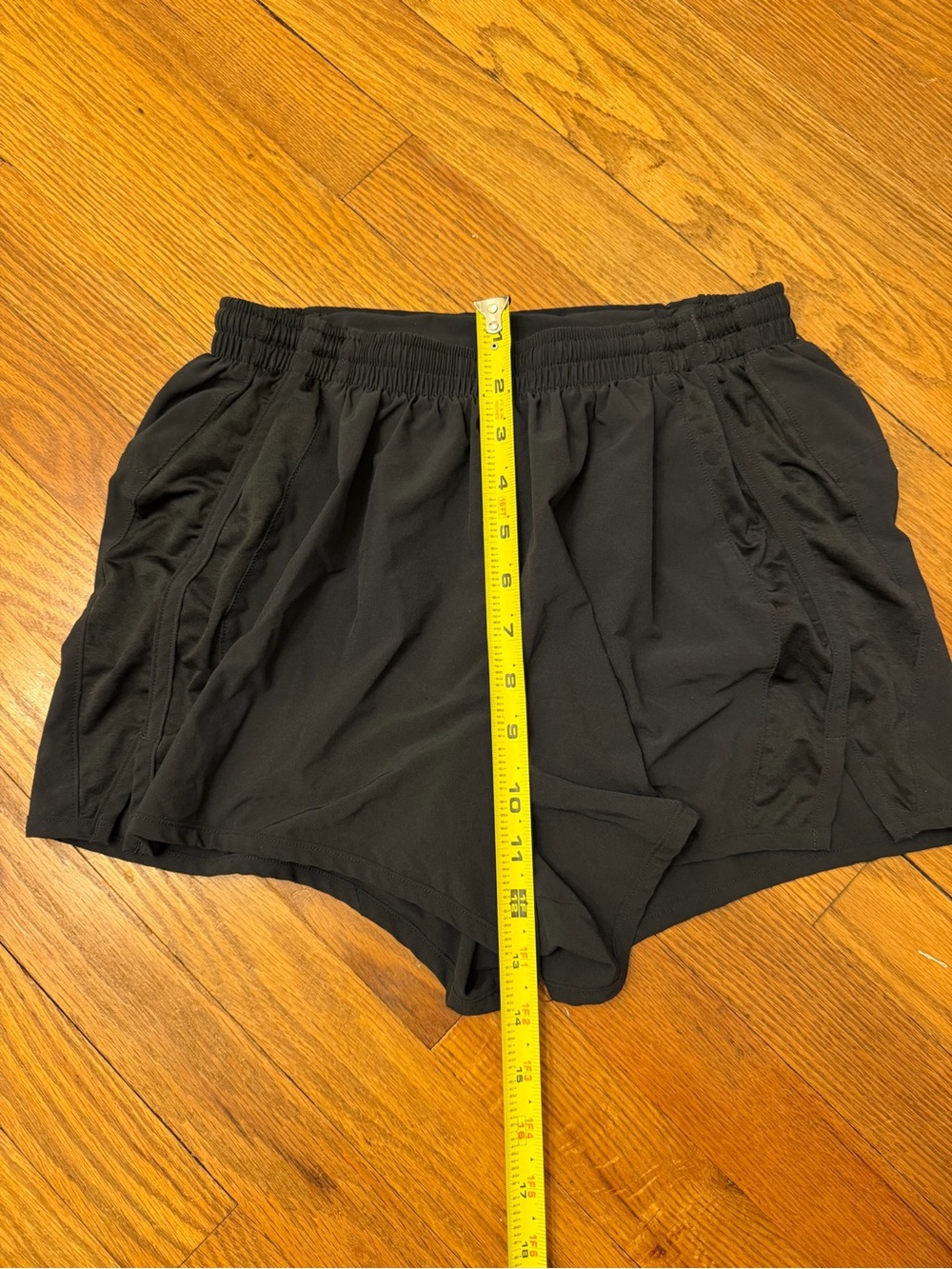 Run Rabbit 3in Split Shorts - Picture 3 of 4
